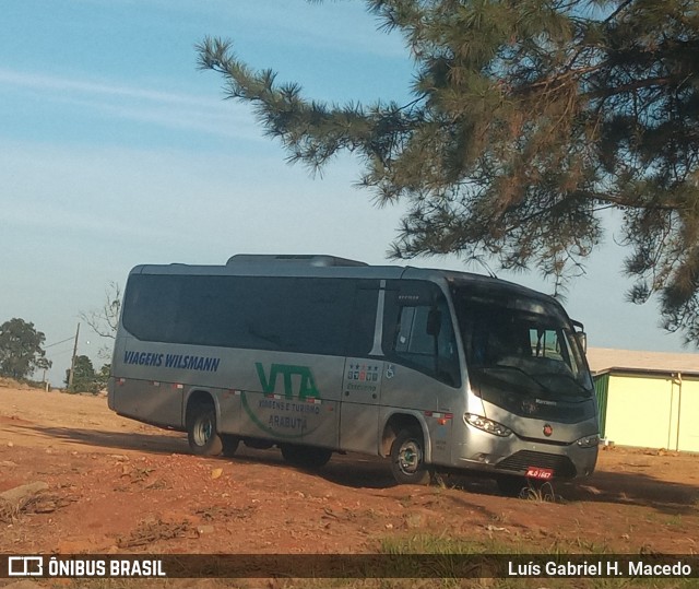 VTA - Viagens e Turismo Arabutã 1667 na cidade de Concórdia, Santa Catarina, Brasil, por Luís Gabriel H. Macedo. Número da foto: #12275386.
