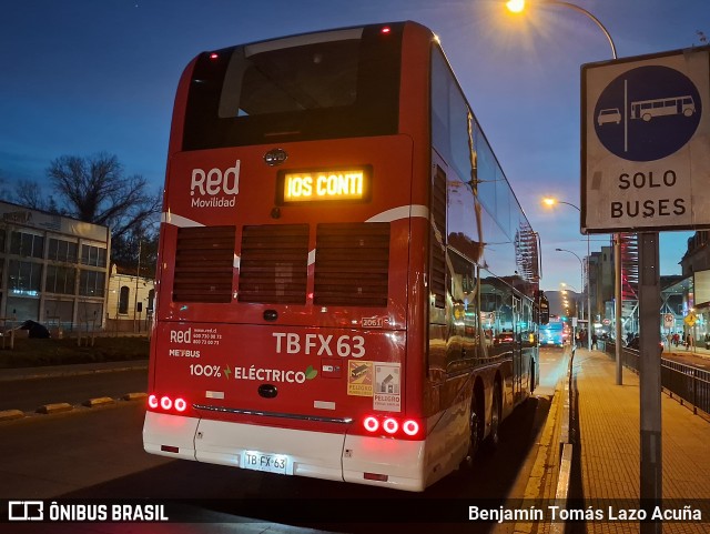 Metbus 2061 na cidade de Estación Central, Santiago, Metropolitana de Santiago, Chile, por Benjamín Tomás Lazo Acuña. Número da foto: #12279600.