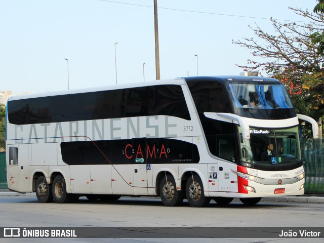 Auto Viação Catarinense 3712 na cidade de São Paulo, São Paulo, Brasil, por João Victor. Número da foto: #12279272.