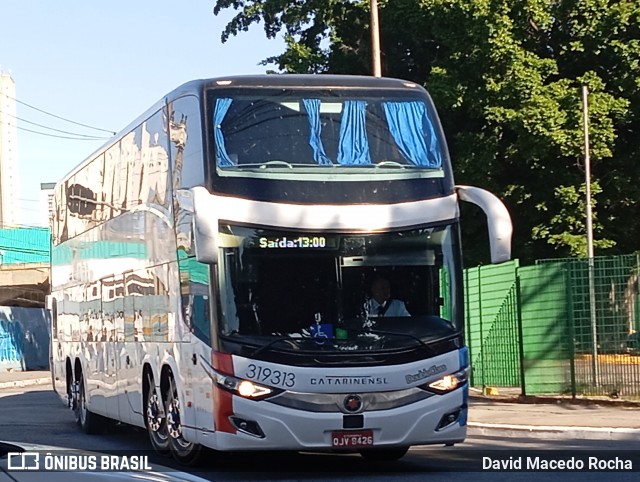 Auto Viação Catarinense 319313 na cidade de São Paulo, São Paulo, Brasil, por David Macedo Rocha. Número da foto: #12280230.