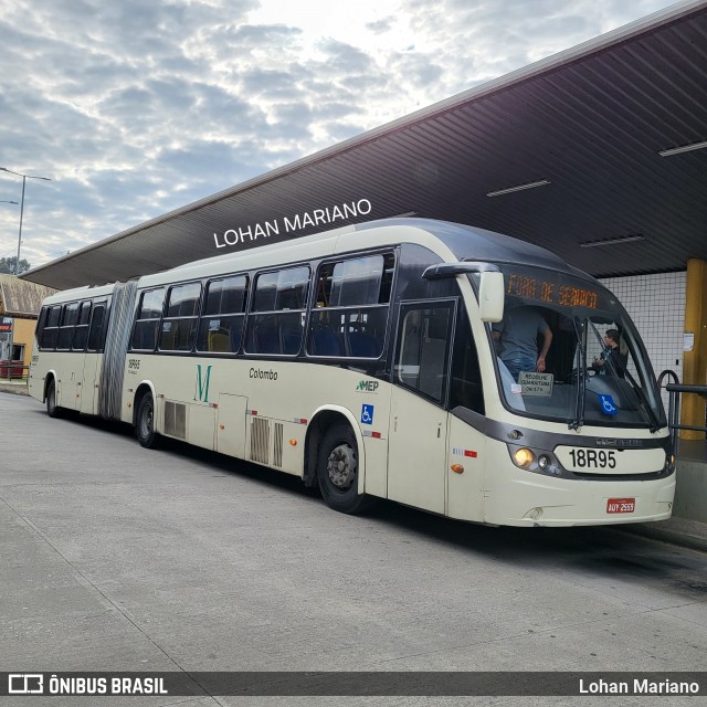 Viação Santo Ângelo 18R95 na cidade de Colombo, Paraná, Brasil, por Lohan Mariano. Número da foto: #12280498.