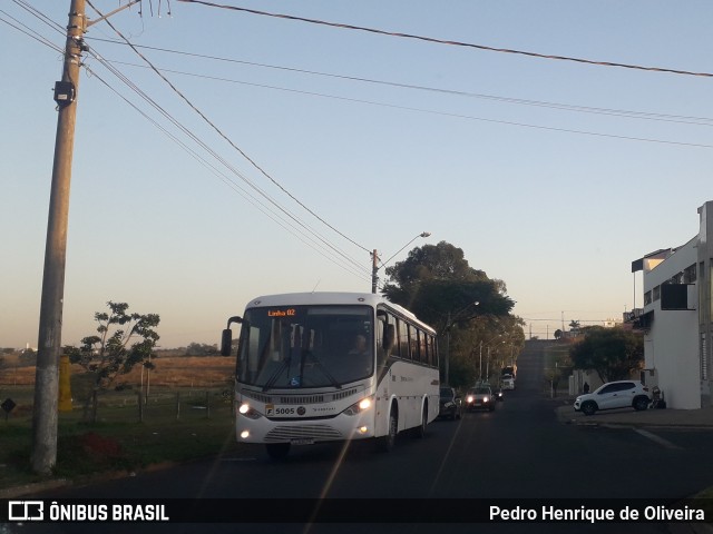 Pontual Sul Transporte e Turismo 5005 na cidade de Botucatu, São Paulo, Brasil, por Pedro Henrique de Oliveira. Número da foto: #12280100.