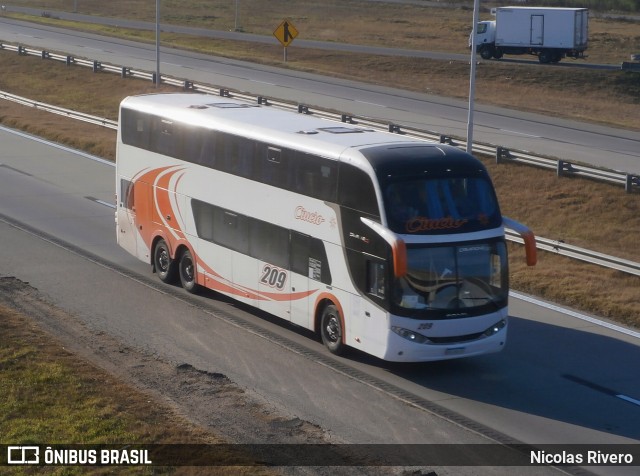 Turismo Ciucio 209 na cidade de Villa María, General San Martín, Córdoba, Argentina, por Nicolas Rivero. Número da foto: #12281567.