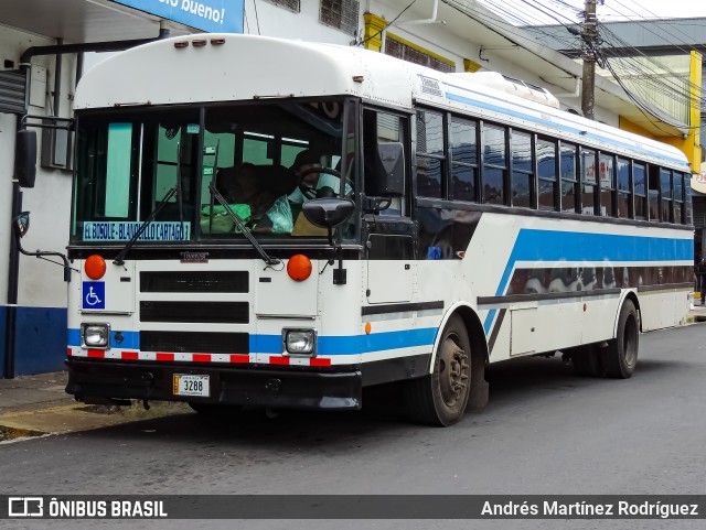 Transportes OEA 00 na cidade de Cartago, Cartago, Costa Rica, por Andrés Martínez Rodríguez. Número da foto: #12282134.