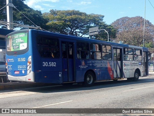 Empresa de Ônibus Vila Galvão 30.582 na cidade de São Paulo, São Paulo, Brasil, por Davi Santos Silva. Número da foto: #12282432.