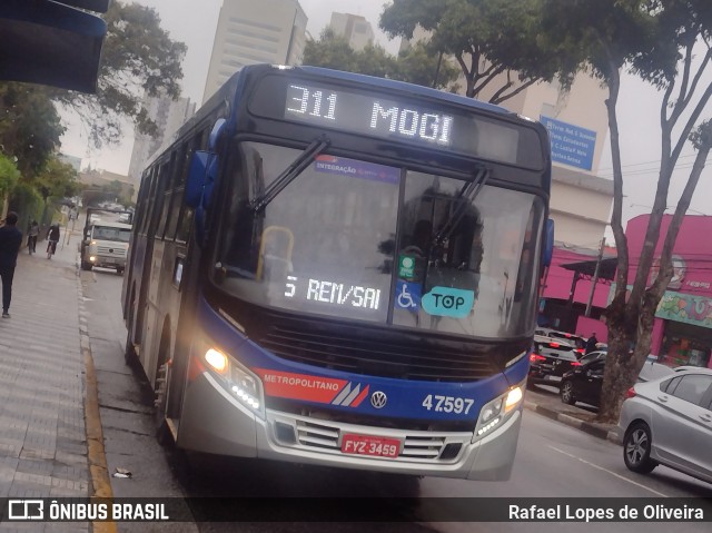 ATT - Alto Tietê Transportes 47.597 na cidade de Mogi das Cruzes, São Paulo, Brasil, por Rafael Lopes de Oliveira. Número da foto: #12282637.