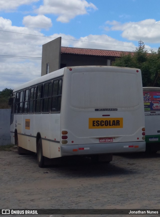 Ônibus Particulares 5832024 na cidade de Ibaretama, Ceará, Brasil, por Jonathan Nunes. Número da foto: #12282680.