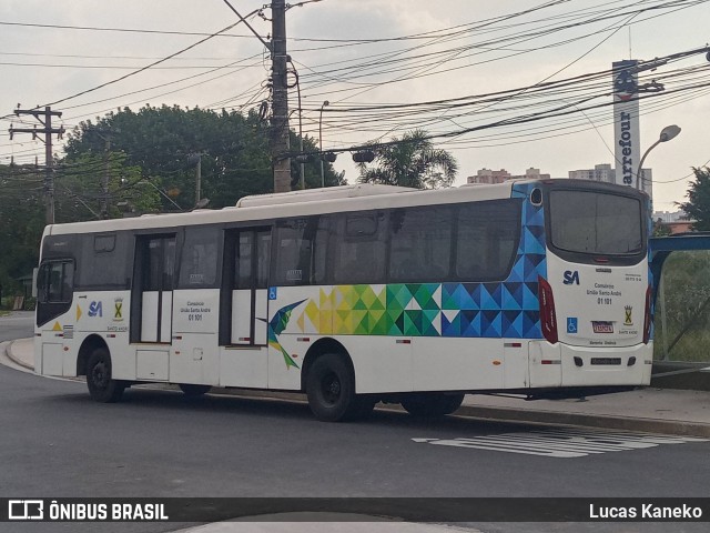 Viação Guaianazes 01 101 na cidade de Santo André, São Paulo, Brasil, por Lucas Kaneko. Número da foto: #12285512.