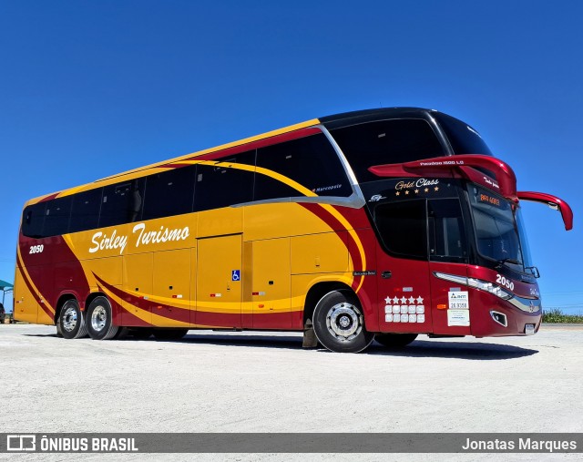 Sirley Turismo 2050 na cidade de Petrolina, Pernambuco, Brasil, por Jonatas Marques. Número da foto: #12218475.