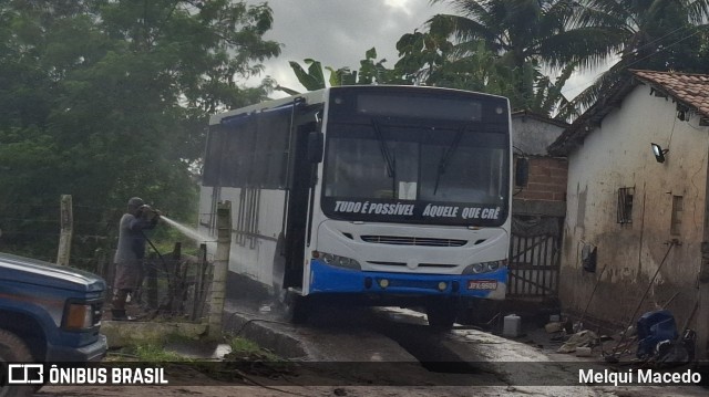 Ônibus Particulares 02309 na cidade de Arapiraca, Alagoas, Brasil, por Melqui Macedo. Número da foto: #12218729.