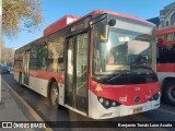 Metbus 1118 na cidade de Santiago, Santiago, Metropolitana de Santiago, Chile, por Benjamín Tomás Lazo Acuña. Número da foto: #12218113.