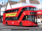 Blue Triangle Buses Limited LT392 na cidade de Romford, Essex, Inglaterra, por Fábio Takahashi Tanniguchi. Número da foto: #12219814.