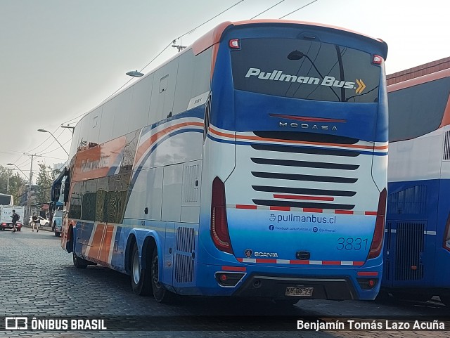 Pullman Bus 3831 na cidade de Estación Central, Santiago, Metropolitana de Santiago, Chile, por Benjamín Tomás Lazo Acuña. Número da foto: #12292901.