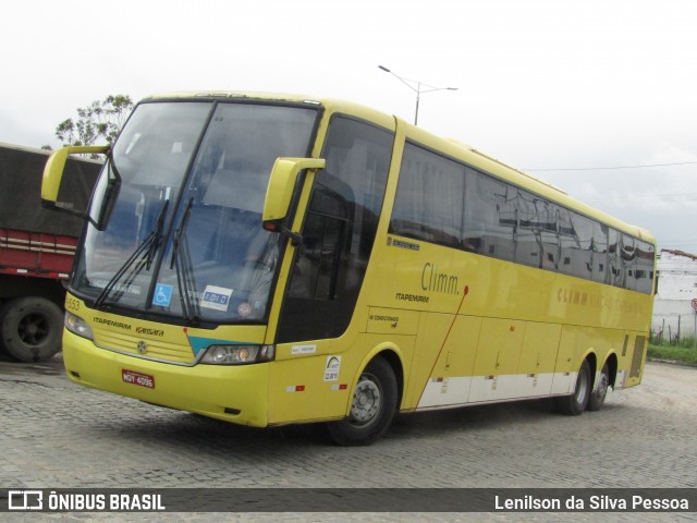 Viação Itapemirim 9553 na cidade de Caruaru, Pernambuco, Brasil, por Lenilson da Silva Pessoa. Número da foto: #12292811.