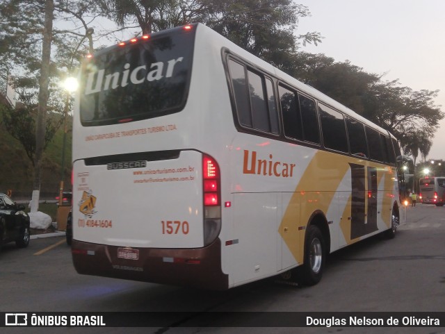 Unicar 1570 na cidade de Arujá, São Paulo, Brasil, por Douglas Nelson de Oliveira. Número da foto: #12290826.