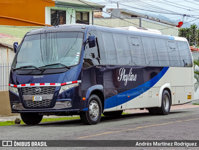 Transportes Skyline 00 na cidade de Cartago, Cartago, Costa Rica, por Andrés Martínez Rodríguez. Número da foto: #12291975.