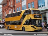 Reading Buses 247 na cidade de Reading, Berkshire, Inglaterra, por Fábio Takahashi Tanniguchi. Número da foto: #12292150.