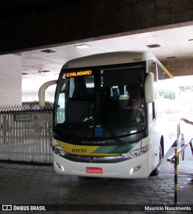 Empresa Gontijo de Transportes 19135 na cidade de Belo Horizonte, Minas Gerais, Brasil, por Maurício Nascimento. Número da foto: #12223800.