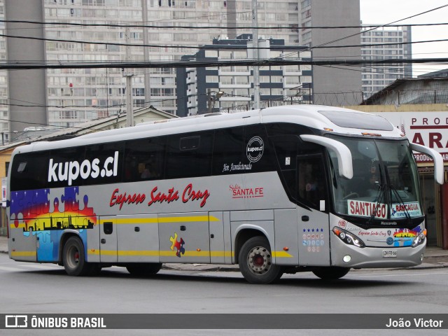 Expreso Santa Cruz 109 na cidade de Santiago, Santiago, Metropolitana de Santiago, Chile, por João Victor. Número da foto: #12223787.