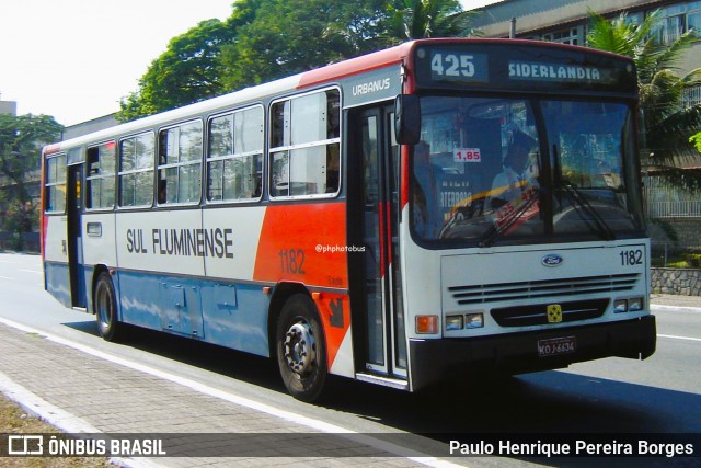 Viação Sul Fluminense 1182 na cidade de Volta Redonda, Rio de Janeiro, Brasil, por Paulo Henrique Pereira Borges. Número da foto: #12223279.