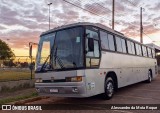 Ônibus Particulares 4E26 na cidade de Brasília, Distrito Federal, Brasil, por Alessandro da Mota Roque. Número da foto: #:id.