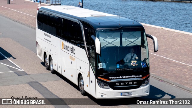 Umbrella Coach & Buses N/I na cidade de Amsterdam, North Holland, Países Baixos, por Omar Ramírez Thor2102. Número da foto: #12225026.