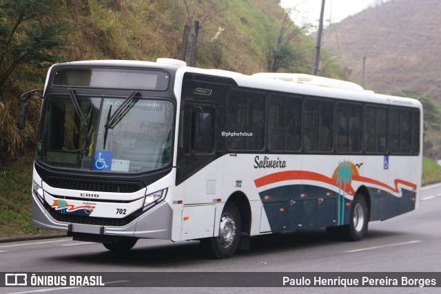 Auto Viação Salineira 702 na cidade de Piraí, Rio de Janeiro, Brasil, por Paulo Henrique Pereira Borges. Número da foto: #12227584.