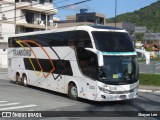 Transgiro Turismo 5230 na cidade de Balneário Camboriú, Santa Catarina, Brasil, por Shayan Lee. Número da foto: #12227600.