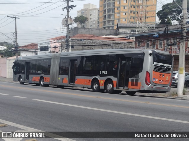 TRANSPPASS - Transporte de Passageiros 8 1762 na cidade de São Paulo, São Paulo, Brasil, por Rafael Lopes de Oliveira. Número da foto: #12228227.