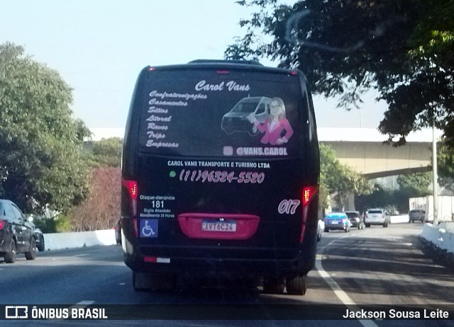 Carol Vans Transporte e Turismo 017 na cidade de São Paulo, São Paulo, Brasil, por Jackson Sousa Leite. Número da foto: #12233917.