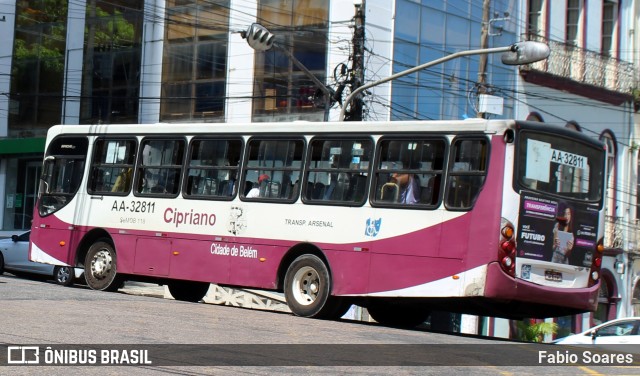 Transportadora Arsenal AA-32811 na cidade de Belém, Pará, Brasil, por Fabio Soares. Número da foto: #12233003.