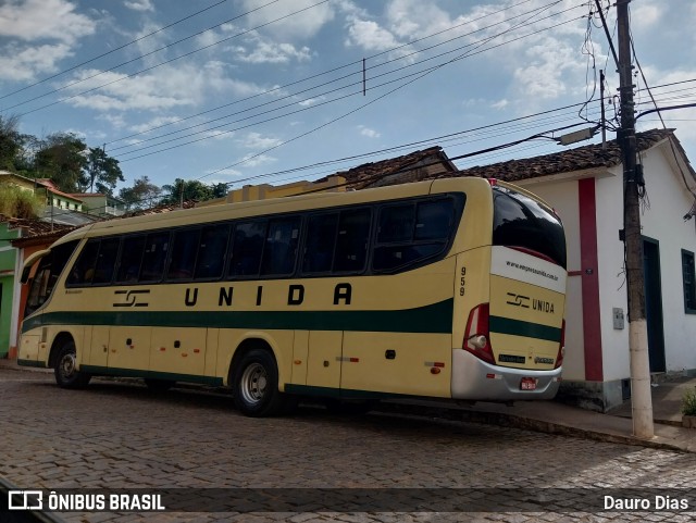 Empresa Unida Mansur e Filhos 959 na cidade de Rio Espera, Minas Gerais, Brasil, por Dauro Dias. Número da foto: #12233481.