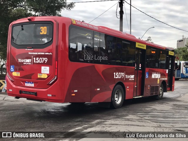 Viação Araçatuba 1.5.079 na cidade de Niterói, Rio de Janeiro, Brasil, por Luiz Eduardo Lopes da Silva. Número da foto: #12294631.