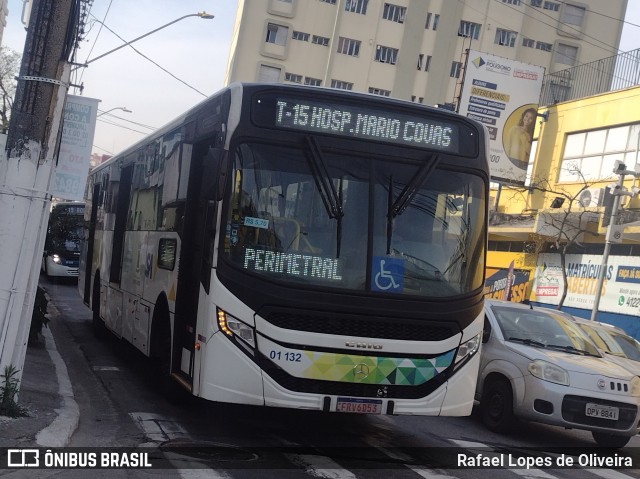 Viação Guaianazes 01 132 na cidade de Santo André, São Paulo, Brasil, por Rafael Lopes de Oliveira. Número da foto: #12318828.