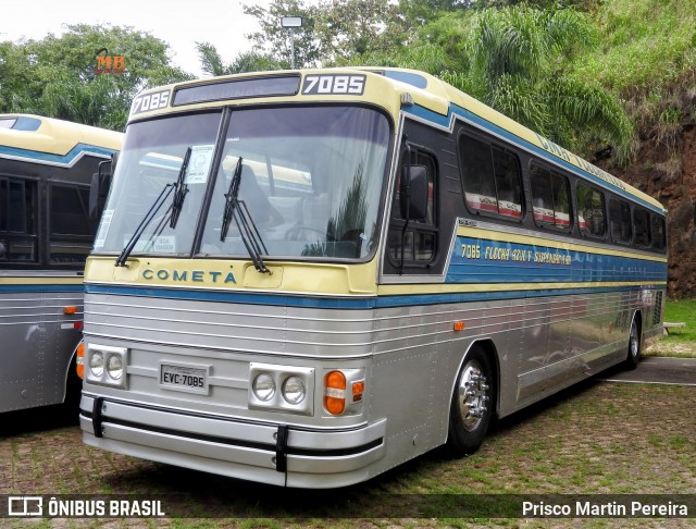 Ônibus Particulares 7085 na cidade de Campinas, São Paulo, Brasil, por Prisco Martin Pereira. Número da foto: #12317869.