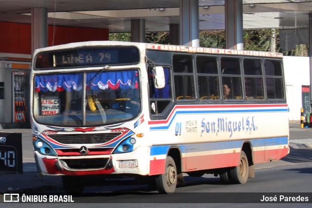 San Miguel SA - Linea 79 01 na cidade de San Lorenzo, Central, Paraguai, por José Paredes. Número da foto: #12322125.