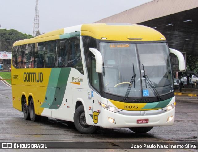 Empresa Gontijo de Transportes 18075 na cidade de Foz do Iguaçu, Paraná, Brasil, por Joao Paulo Nascimento Silva. Número da foto: #12321399.