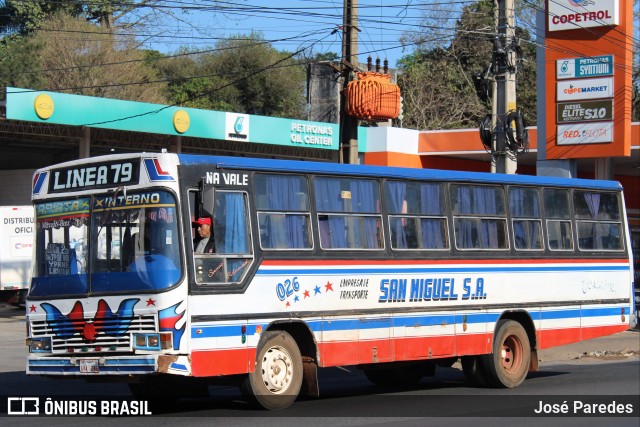 San Miguel SA - Linea 79 026 na cidade de San Lorenzo, Central, Paraguai, por José Paredes. Número da foto: #12322248.