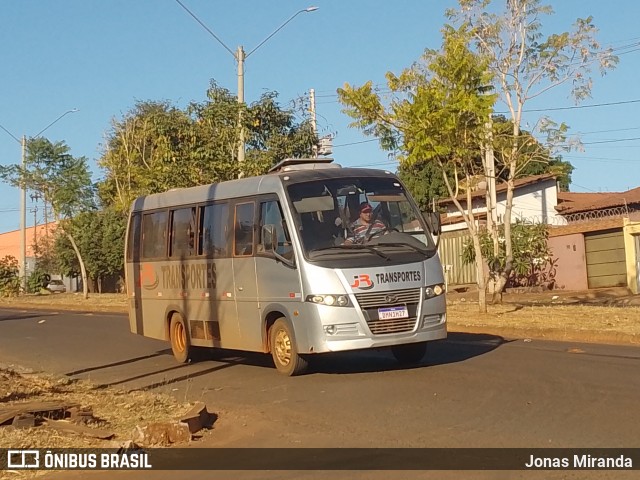 JR Transportes DMN1727 na cidade de Itumbiara, Goiás, Brasil, por Jonas Miranda. Número da foto: #12320756.