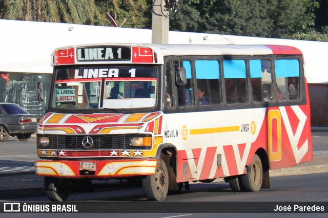 Inter Bus SRL - Linea 1 06 na cidade de San Lorenzo, Central, Paraguai, por José Paredes. Número da foto: #12320379.