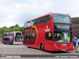 Cardinal Buses TE1073 na cidade de Alton, Hampshire, Inglaterra, por Fábio Takahashi Tanniguchi. Número da foto: #12321770.