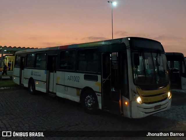 Real Auto Ônibus A41002 na cidade de Rio de Janeiro, Rio de Janeiro, Brasil, por Jhonathan Barros. Número da foto: #12323981.