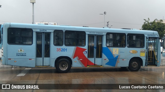 Rota Sol > Vega Transporte Urbano 35201 na cidade de Fortaleza, Ceará, Brasil, por Lucas Caetano. Número da foto: #12322942.