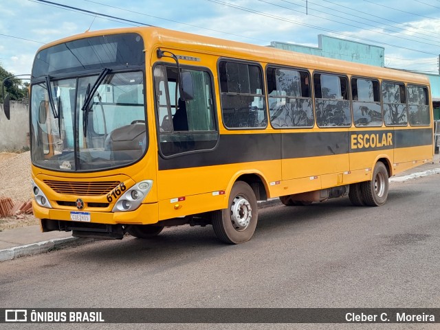Escolares 6168 na cidade de Novo Acordo, Tocantins, Brasil, por Cleber C.  Moreira. Número da foto: #12324408.