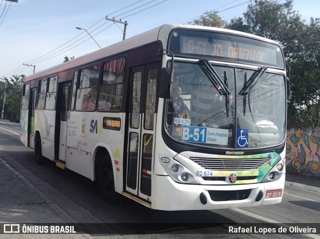 Viação Vaz 02 674 na cidade de Santo André, São Paulo, Brasil, por Rafael Lopes de Oliveira. Número da foto: #12323285.