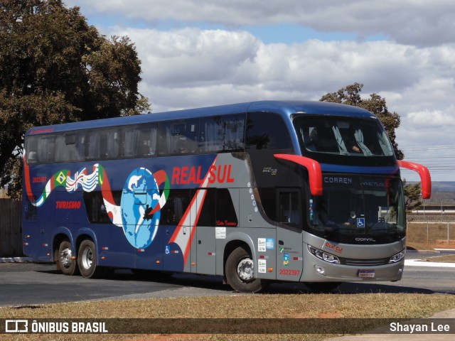 Real Sul Turismo 2022197 na cidade de Brasília, Distrito Federal, Brasil, por Shayan Lee. Número da foto: #12324750.