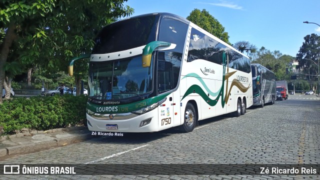 Lourdes Tur 1750 na cidade de Petrópolis, Rio de Janeiro, Brasil, por Zé Ricardo Reis. Número da foto: #12326067.