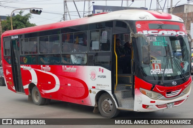 Empresa de Transportes El Icaro Inversionistas S.A. 50 na cidade de Trujillo, Trujillo, La Libertad, Peru, por MIGUEL ANGEL CEDRON RAMIREZ. Número da foto: #12325182.