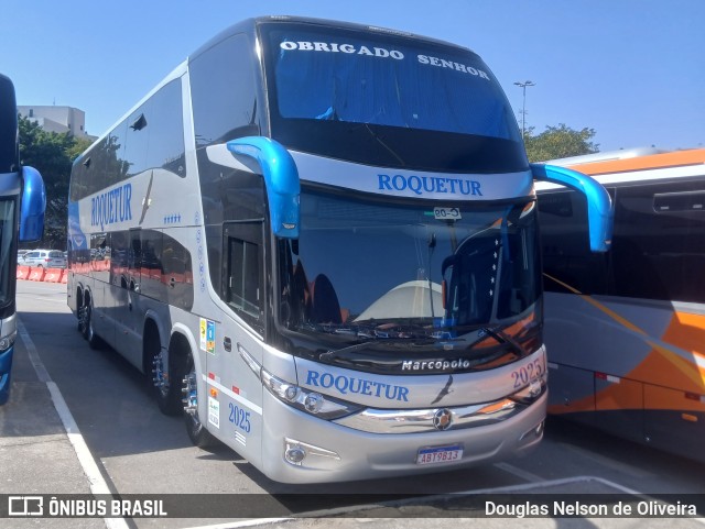 Roquetur Viagens e Turismo 2025 na cidade de Aparecida, São Paulo, Brasil, por Douglas Nelson de Oliveira. Número da foto: #12325188.