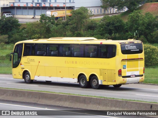 Viação Itapemirim 8805 na cidade de São José dos Campos, São Paulo, Brasil, por Ezequiel Vicente Fernandes. Número da foto: #12326565.